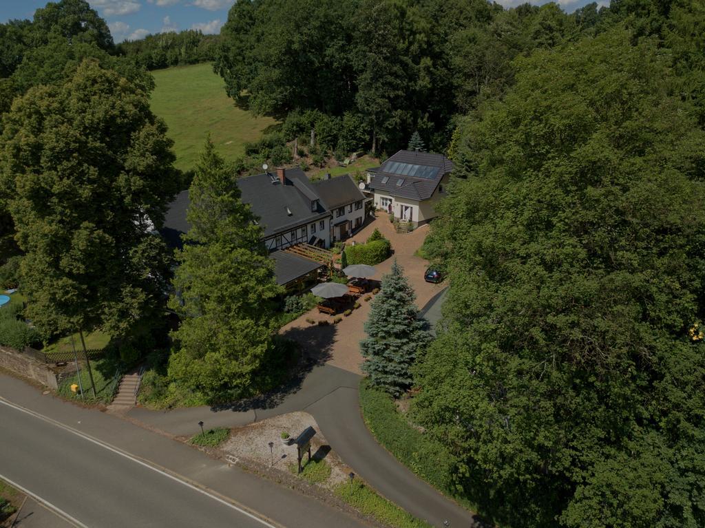 Gaststaette & Pension Oelmuehle Oberschöna Eksteriør billede